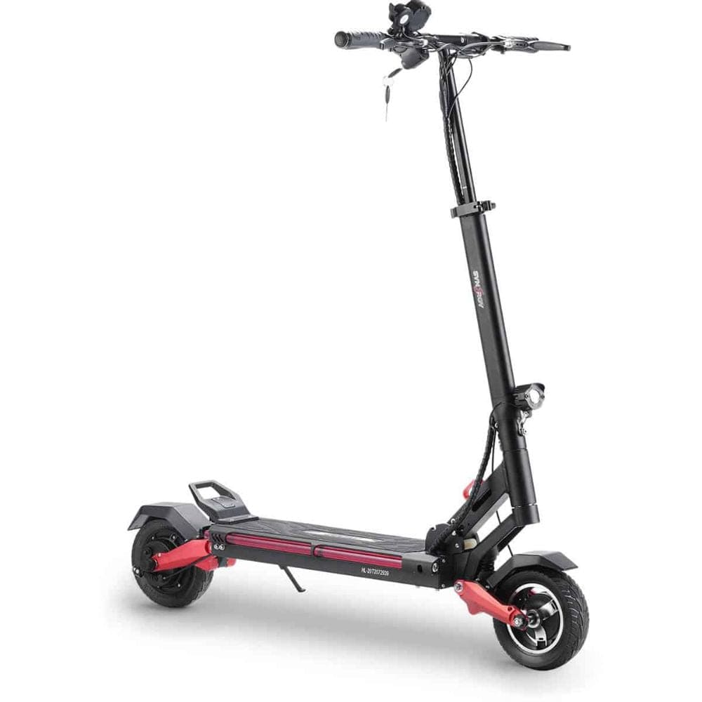 The Aviator is an exciting new 600W electric scooter from Synergy.